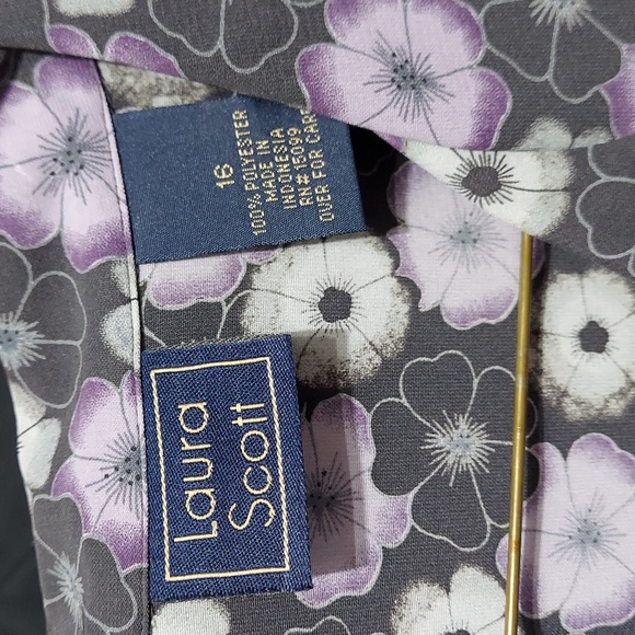 Laura Scott blouse long sleeve size 16 (InvW117) - Picture 2 of 5